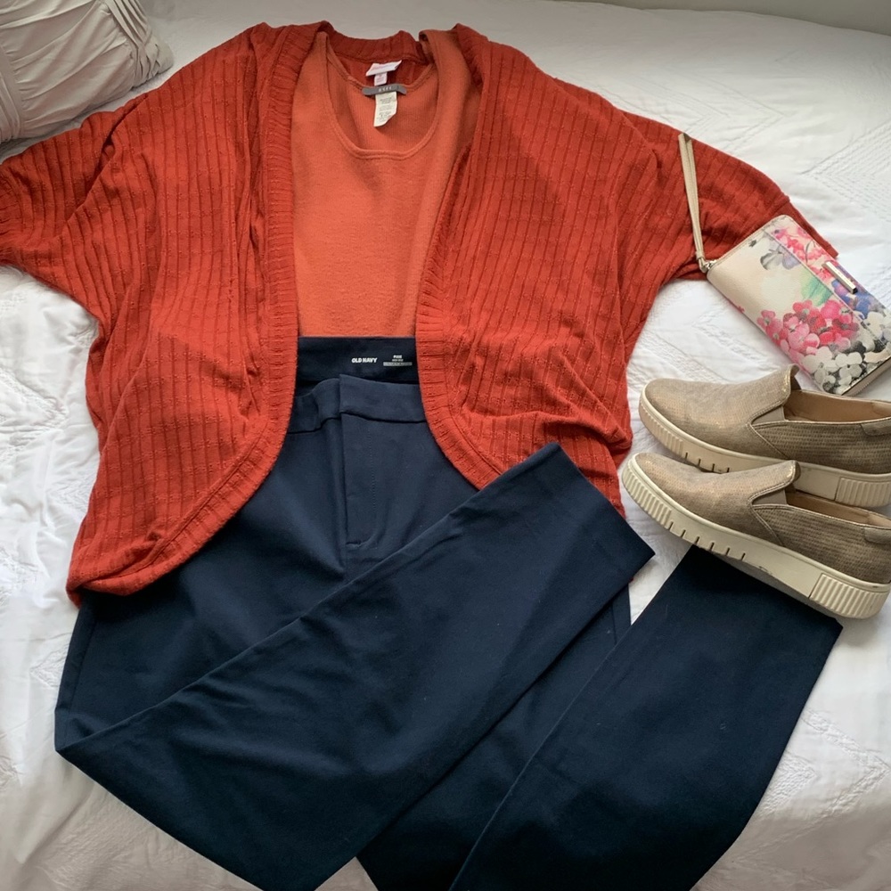 Old Navy pixie pant - Picture 3 of 6